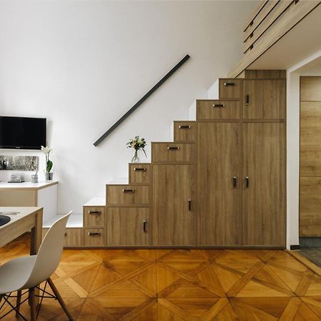Cozy & Comfortable Apt Walking Anywhere You Want Sen Prag Dış mekan fotoğraf