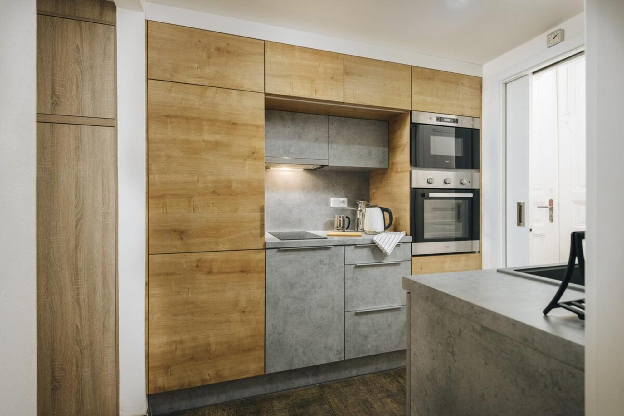 Cozy & Comfortable Apt Walking Anywhere You Want Sen Prag Dış mekan fotoğraf